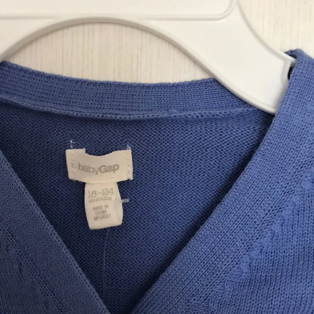 🎉Final deal 🎉Baby Gap cardigan